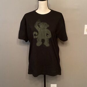 Men’s Black Graphic Tee with Green Monkey Design From Pleepus EUC